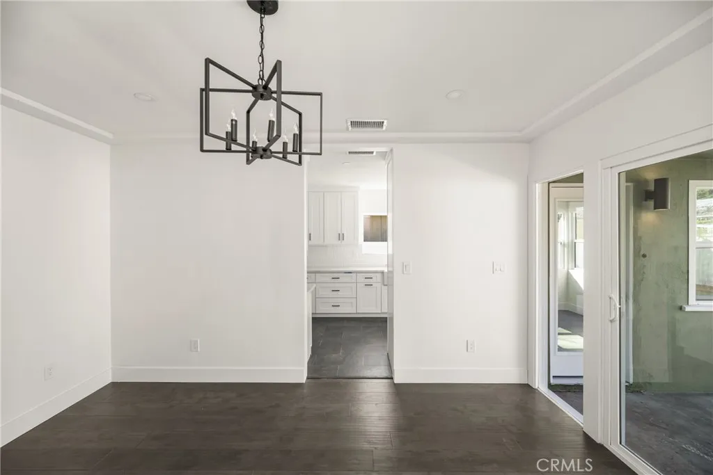 2451 Daisy, Long Beach, California 90806 home-pic-11